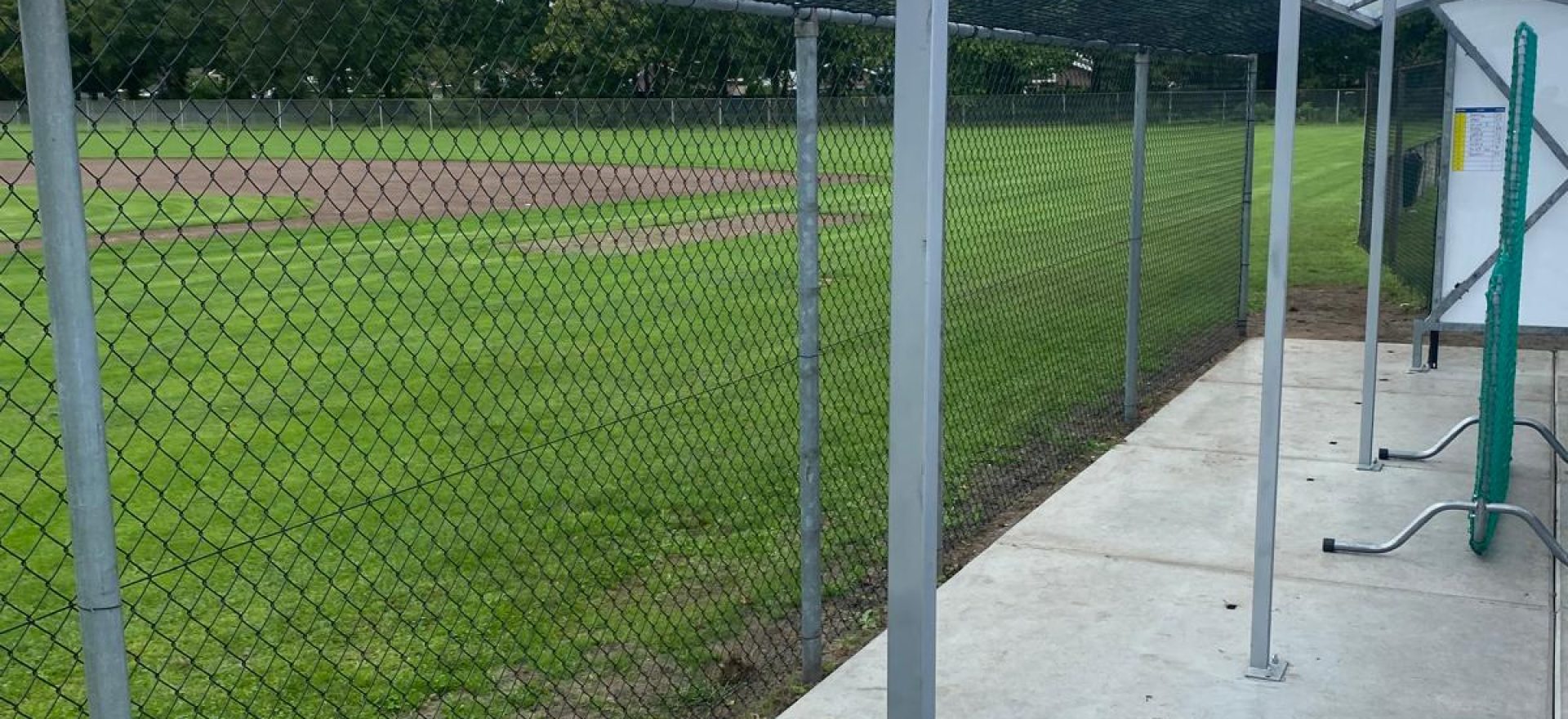 Dugout5